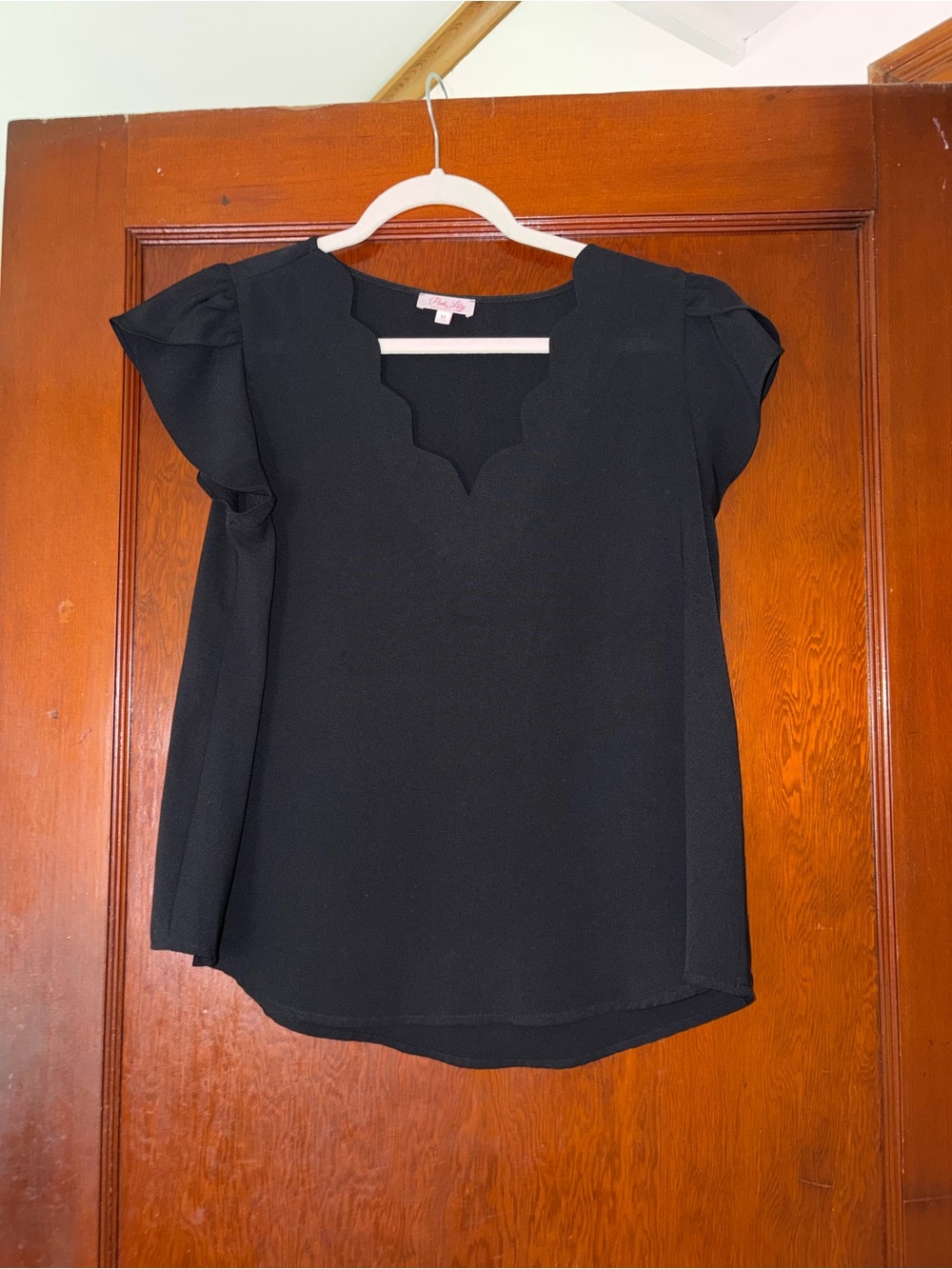 Pink Lily Black Scalloped V-Neck Flutter Sleeve Blouse